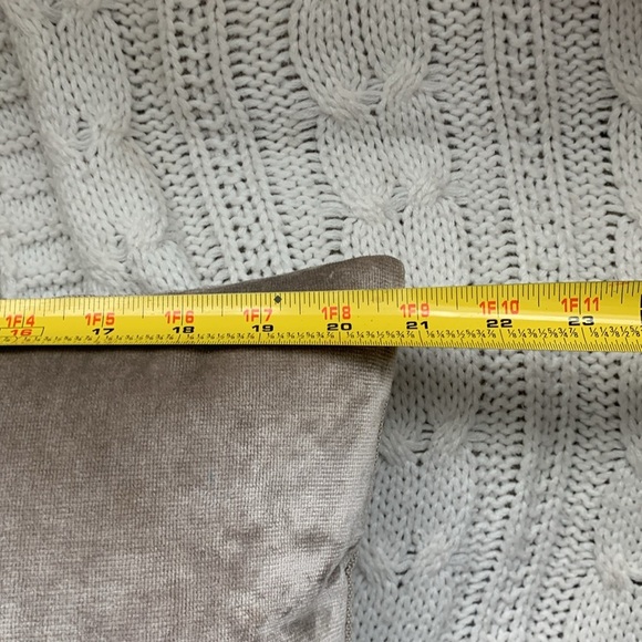 Williams Sonoma cream being champagne double sided two‎ tones accent pillow down - Picture 6 of 9